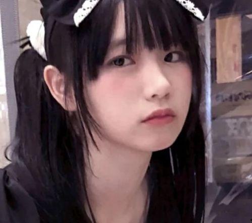 睫毛吃瓜,揭秘明星们的时尚秘密